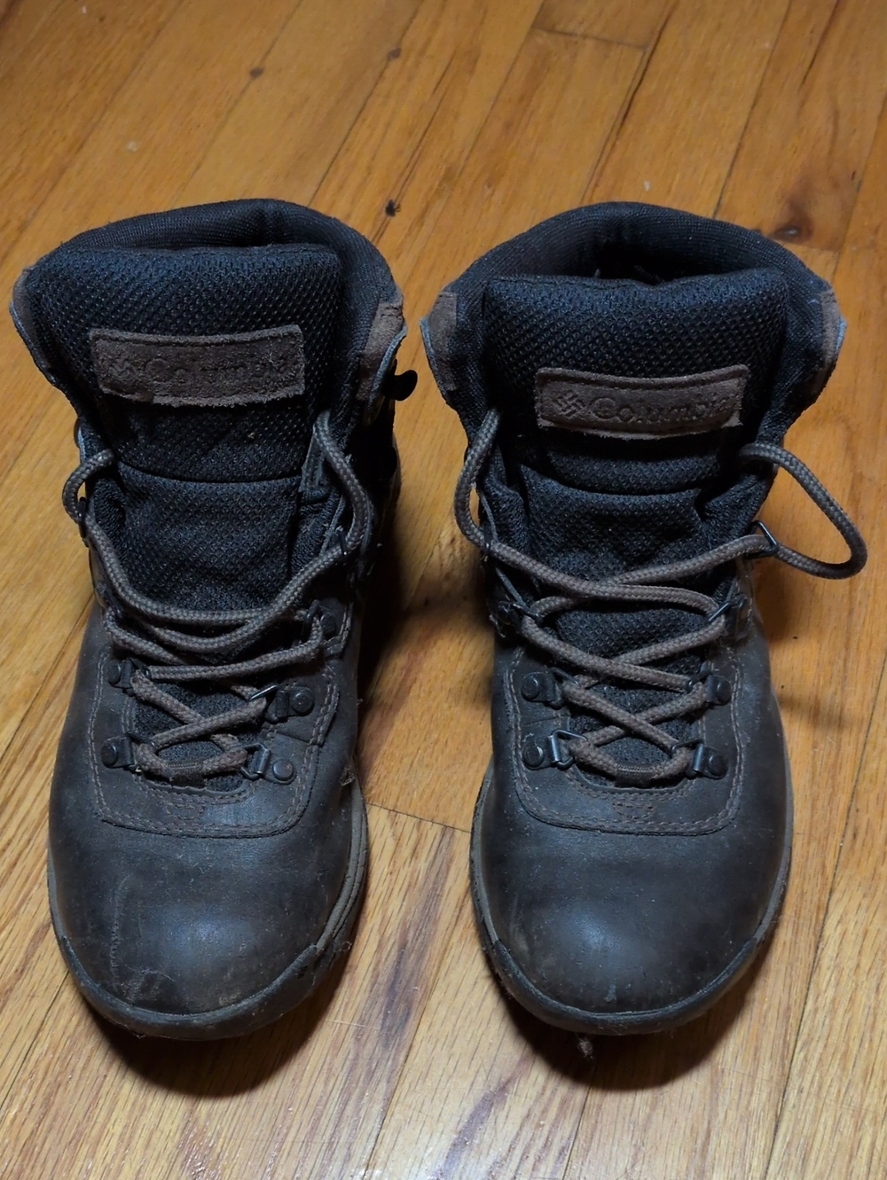 Columbia Brown and Black Men's Hiking Boots size 8